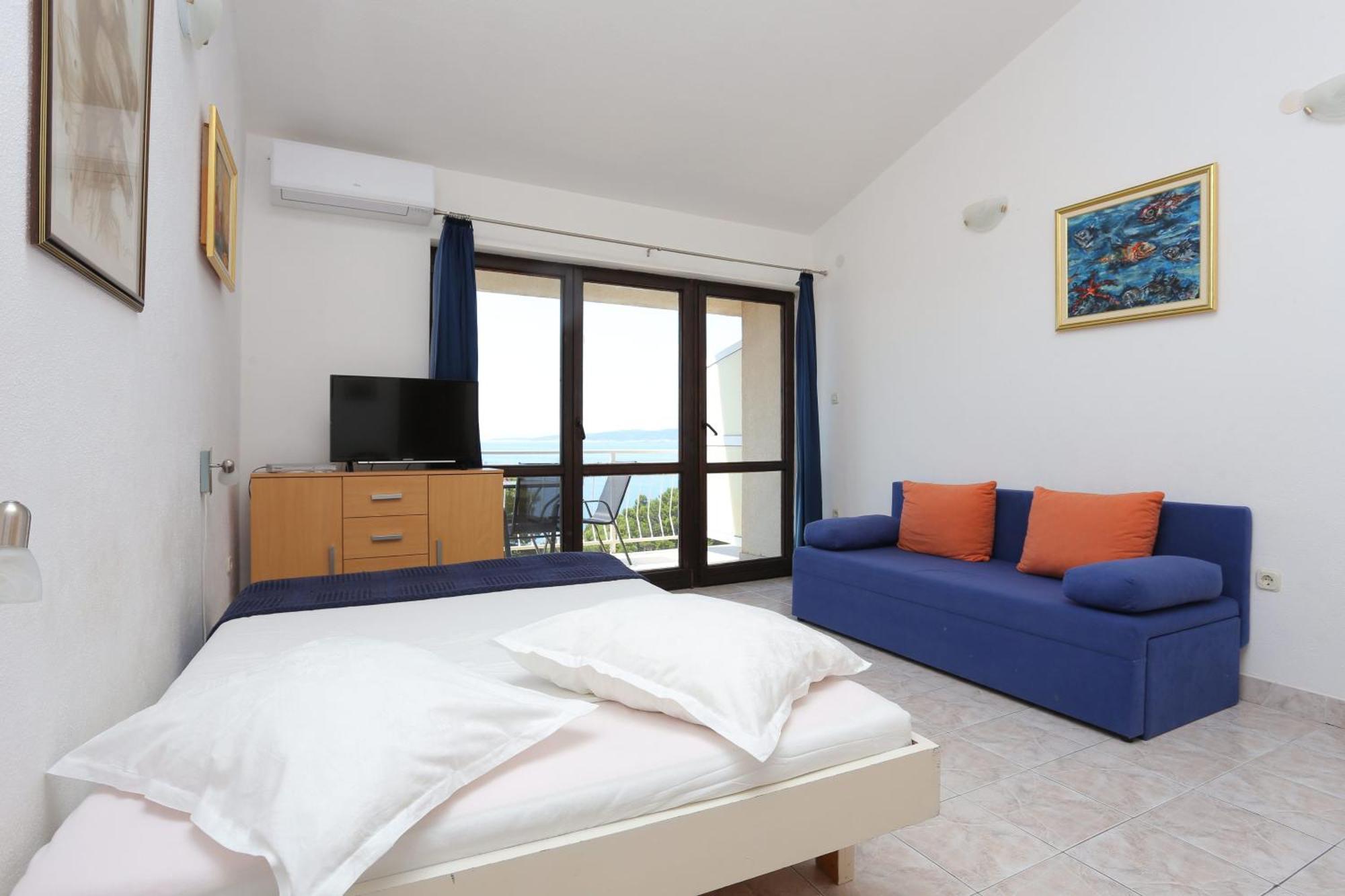 Apartments By The Sea Baska Voda, Makarska - 300 Room photo