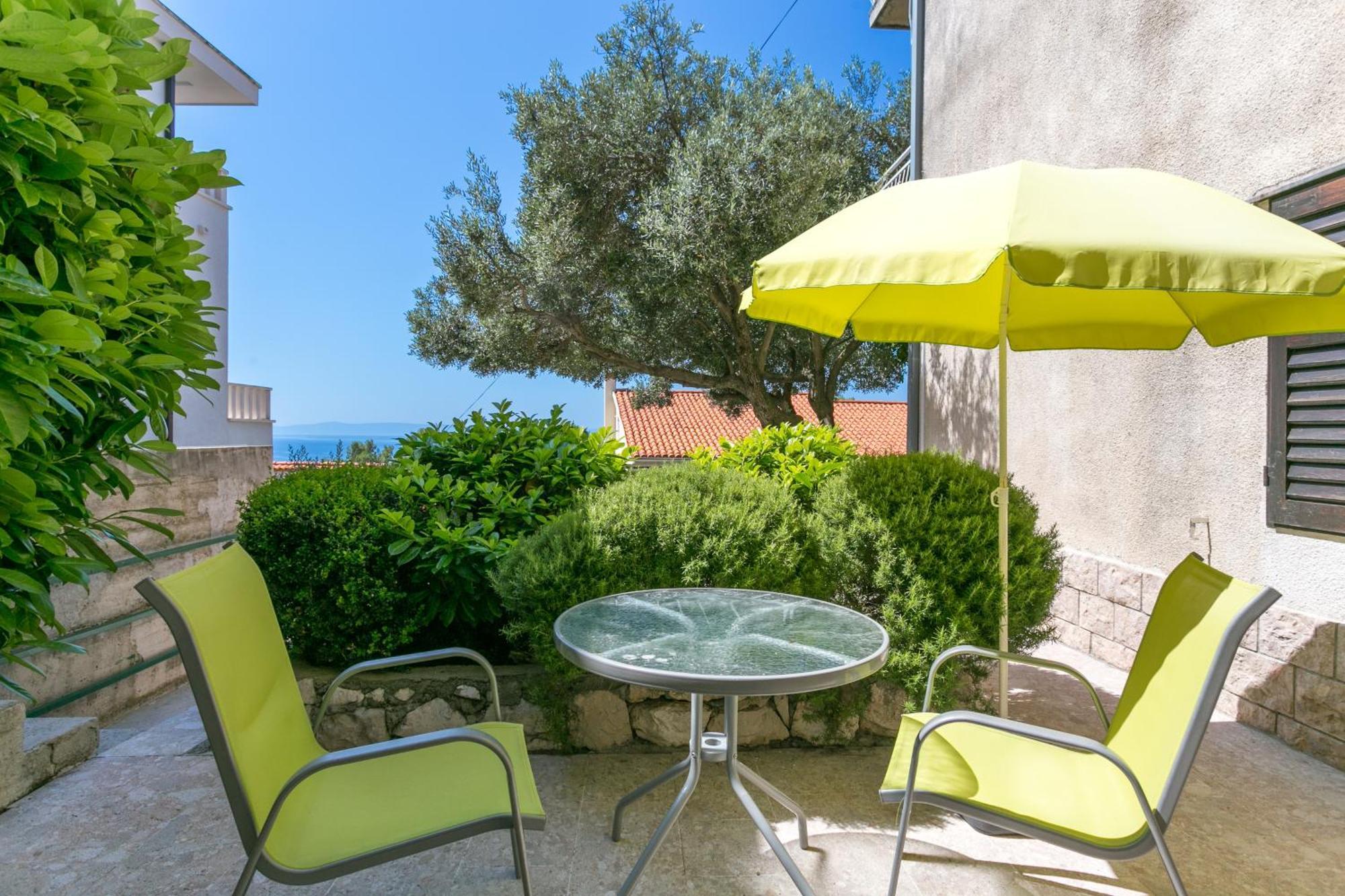 Apartments By The Sea Baska Voda, Makarska - 300 Exterior photo
